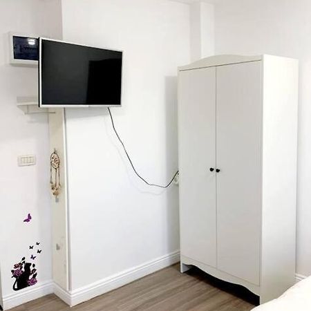 Central Studio Flat 布加勒斯特 外观 照片
